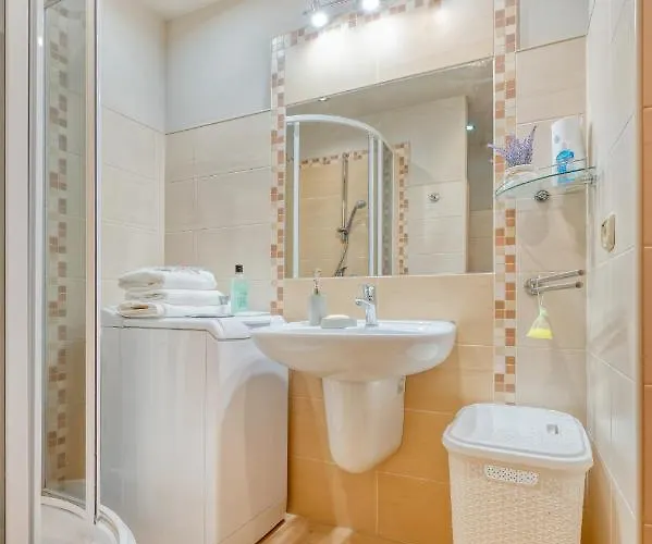 Centrum Lodzi - Off Piotrkowska Apartman *